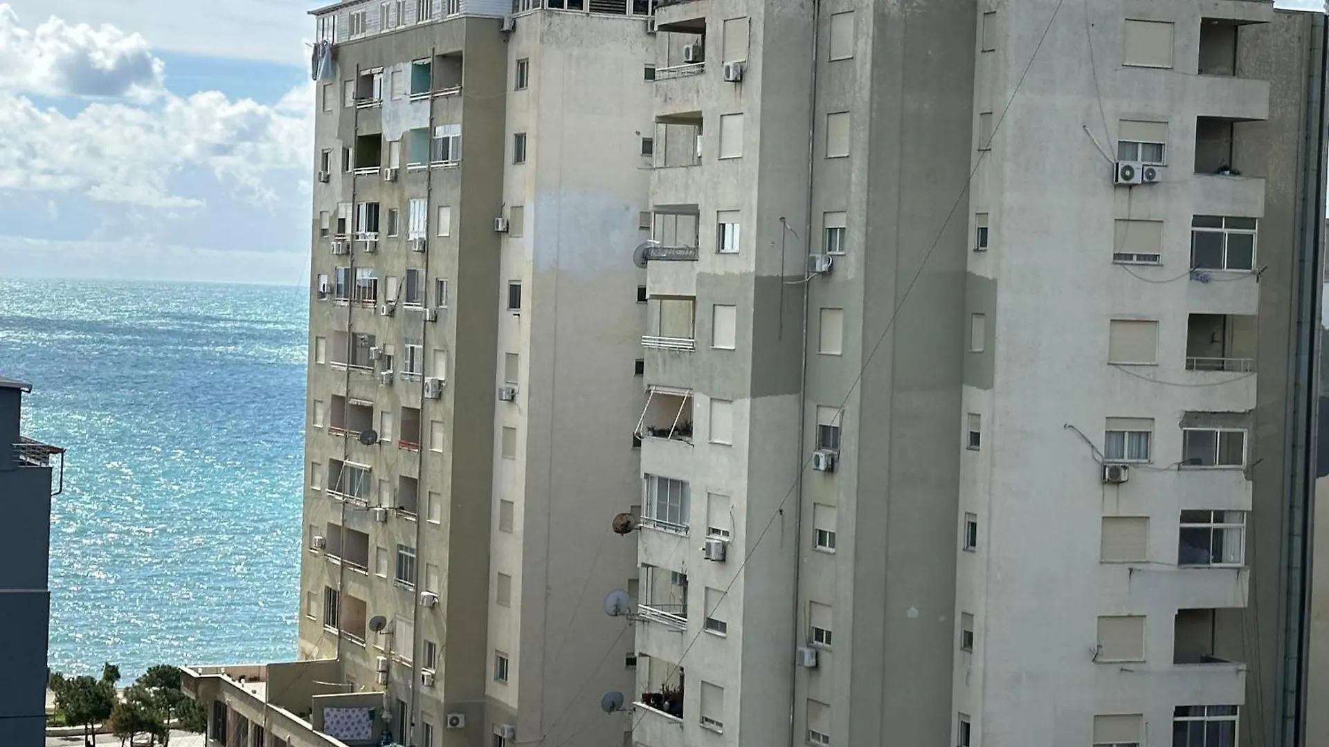 Xhimi'S Seaside Apartments Durrës