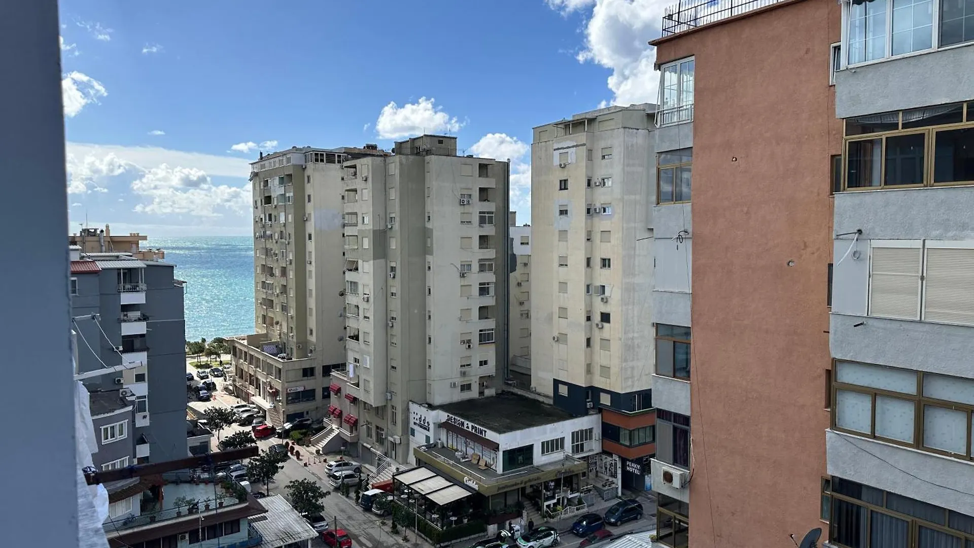 Xhimi'S Seaside Apartments Durrës Albania